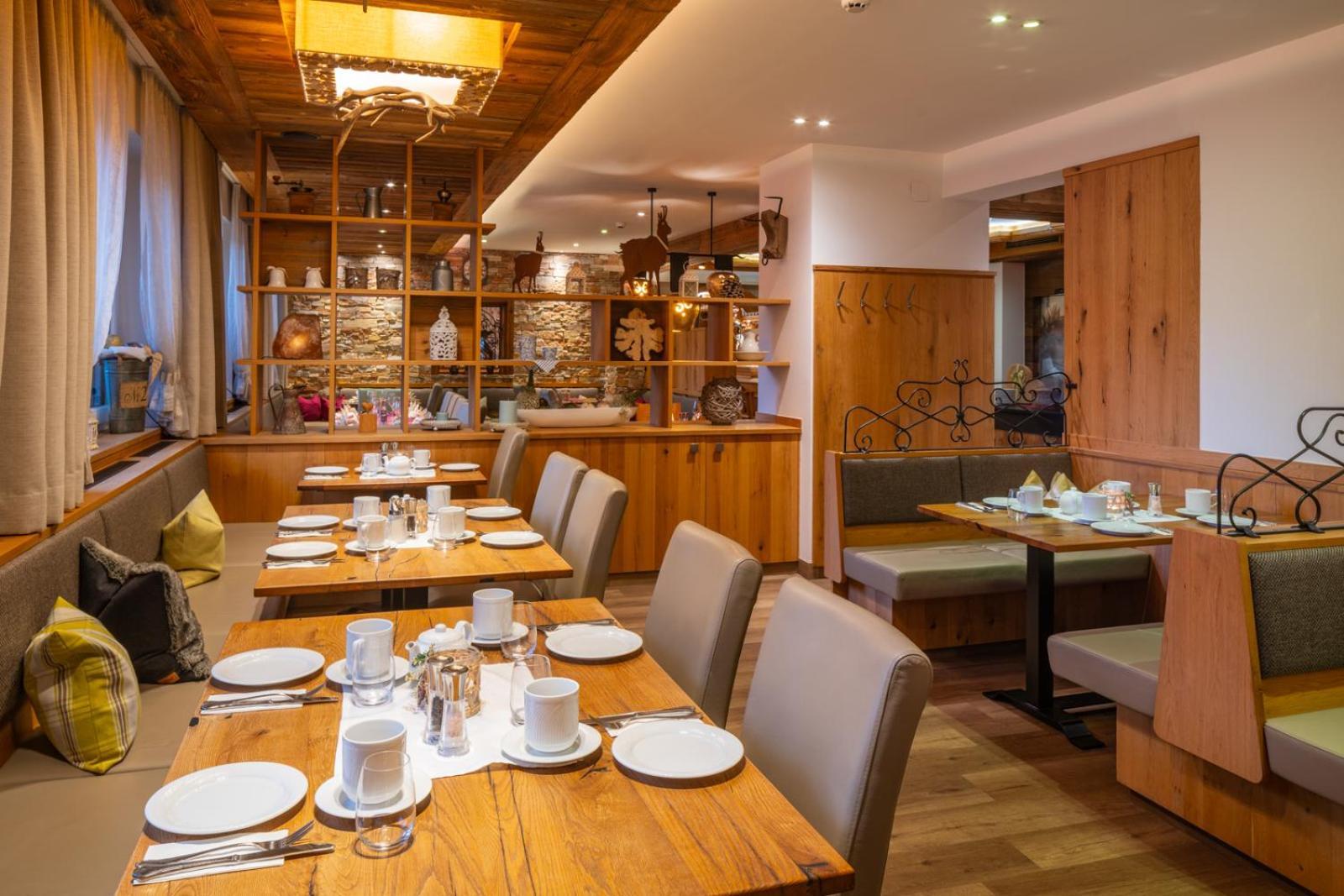 Wander- Und Wellnesshotel Kanzler Bad Mitterndorf Exterior foto