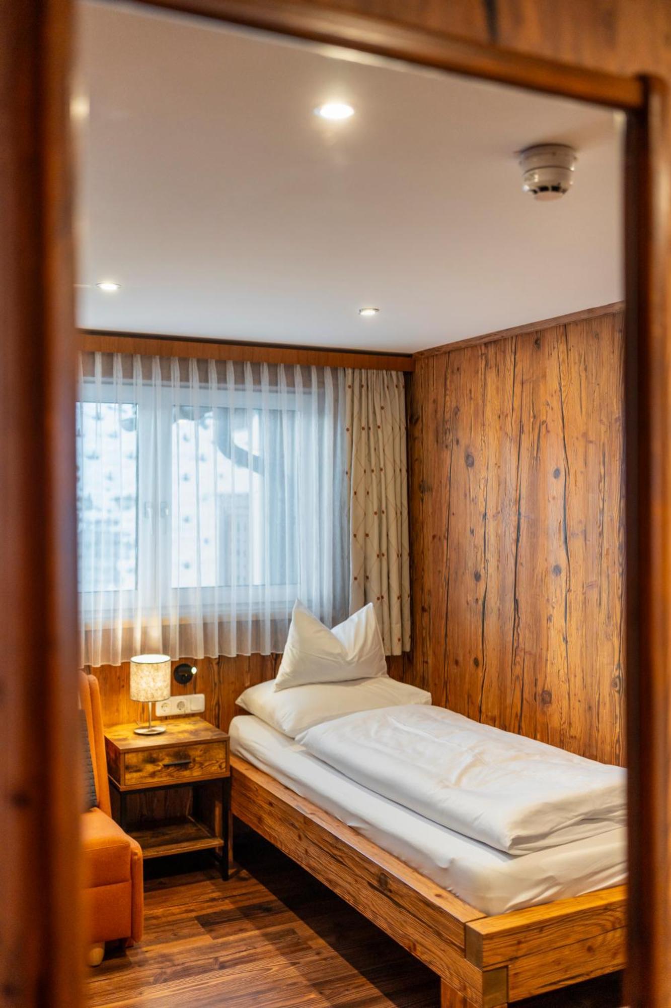 Wander- Und Wellnesshotel Kanzler Bad Mitterndorf Exterior foto